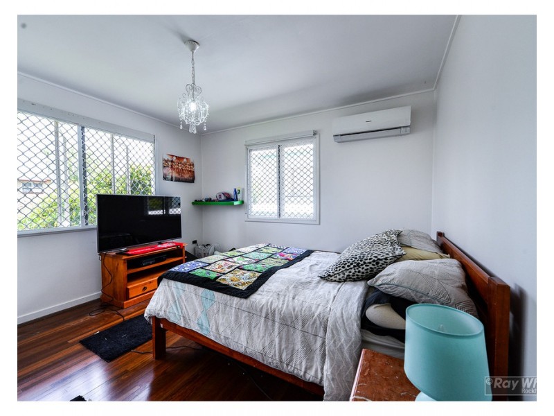 190 Mostyn Street, Berserker QLD 4701