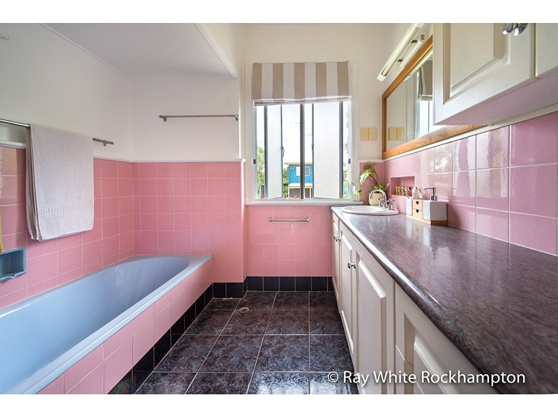 40 Eton Street, West Rockhampton QLD 4700