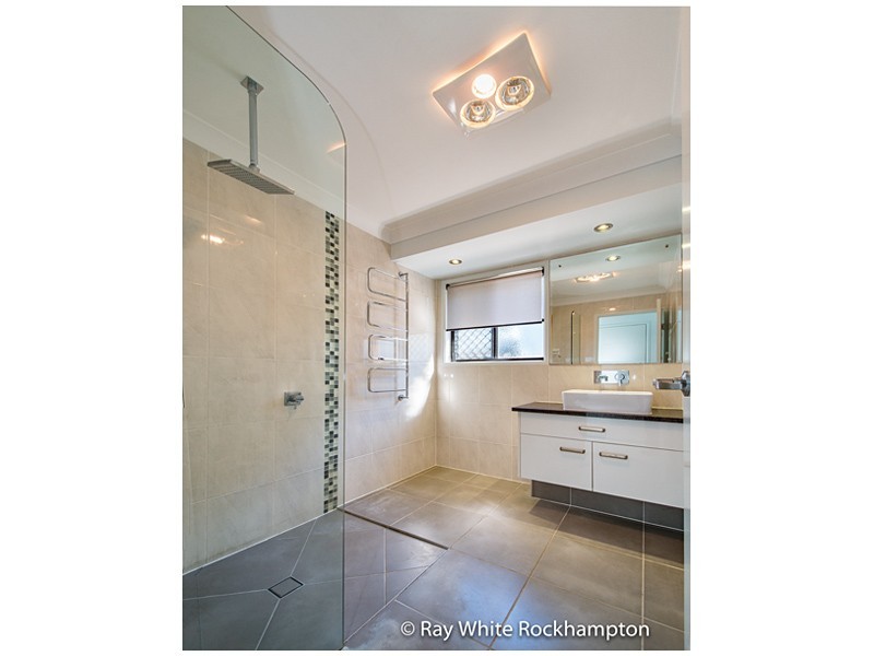 15 Hartley Street, Wandal QLD 4700