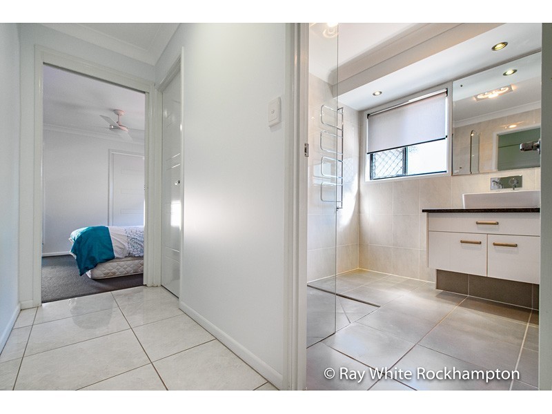 15 Hartley Street, Wandal QLD 4700