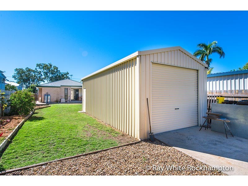 15 Hartley Street, Wandal QLD 4700