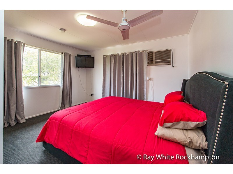 277 Elphinstone Street, Koongal QLD 4701
