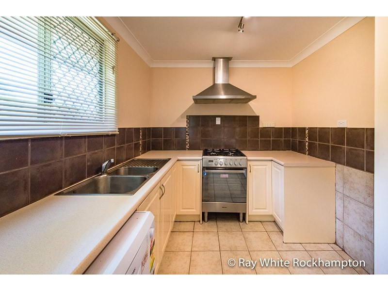 9 Vyner Street, Wandal QLD 4700