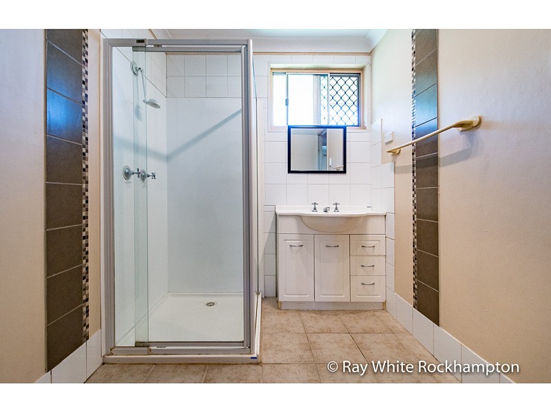 9 Vyner Street, Wandal QLD 4700