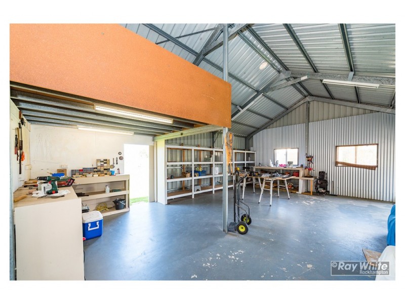 32 Stirling Drive, Rockyview QLD 4701