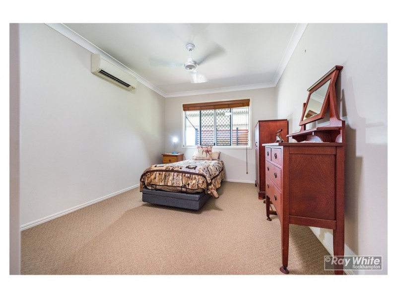 32 Stirling Drive, Rockyview QLD 4701