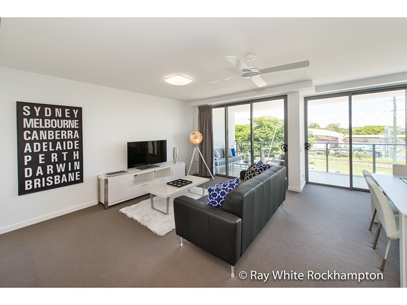 401/2-4 Victoria Parade, Rockhampton City QLD 4700