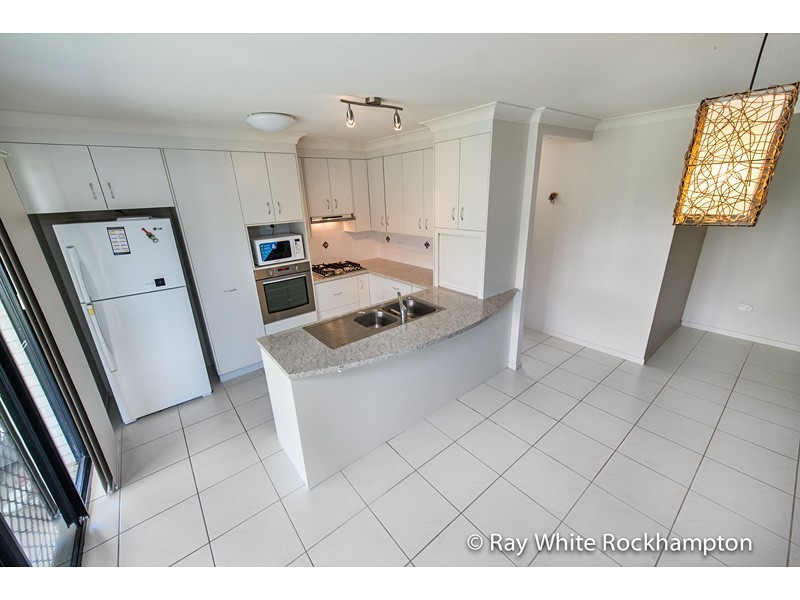 5/9 Walker Street, Kawana QLD 4701
