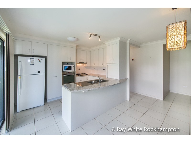 5/9 Walker Street, Kawana QLD 4701