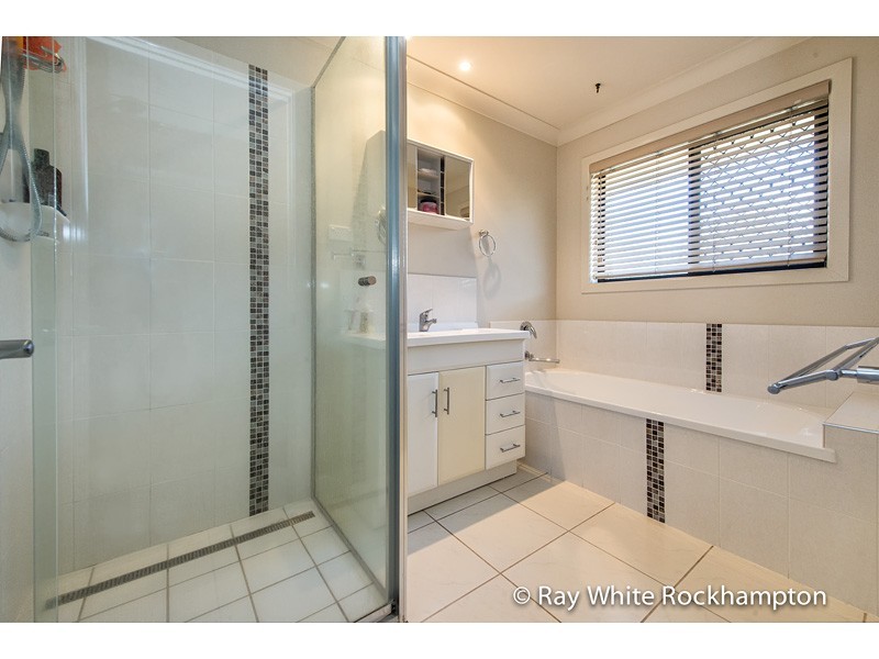 5/9 Walker Street, Kawana QLD 4701