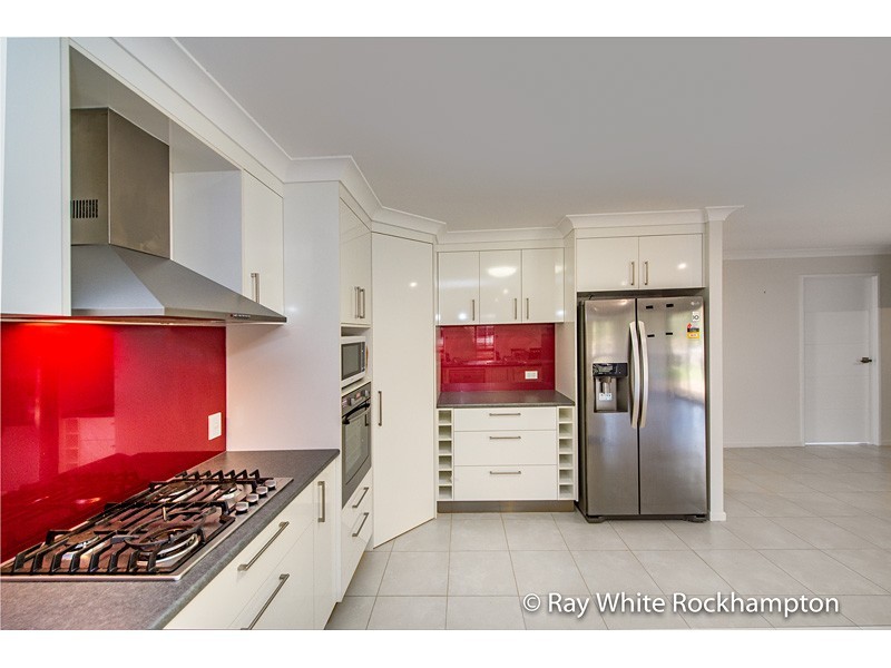 147 Constance Avenue, Rockyview QLD 4701