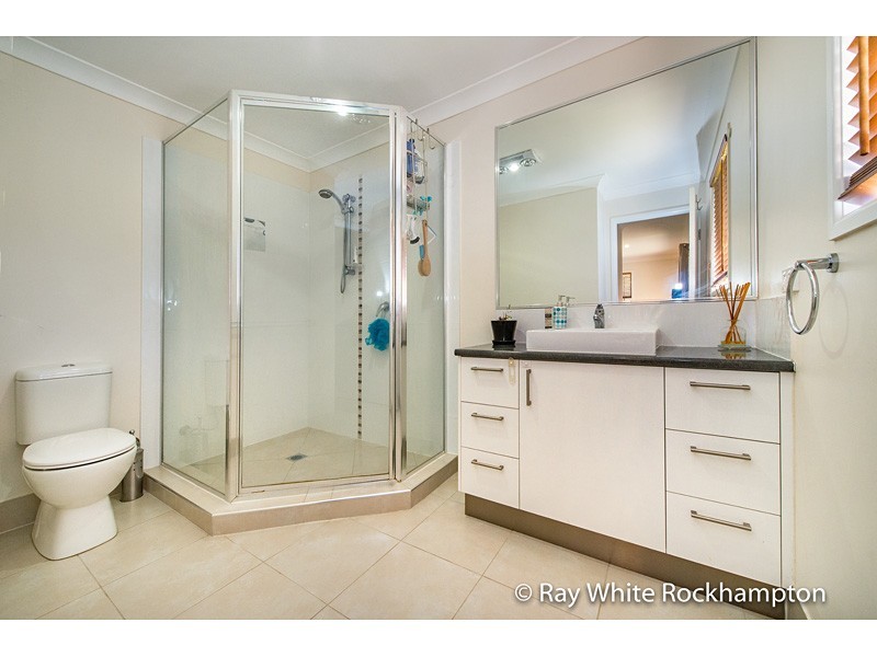 147 Constance Avenue, Rockyview QLD 4701