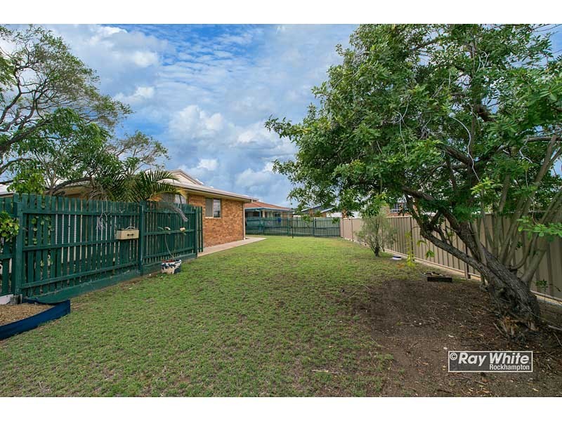 13 O’Shanesy, Koongal QLD 4701