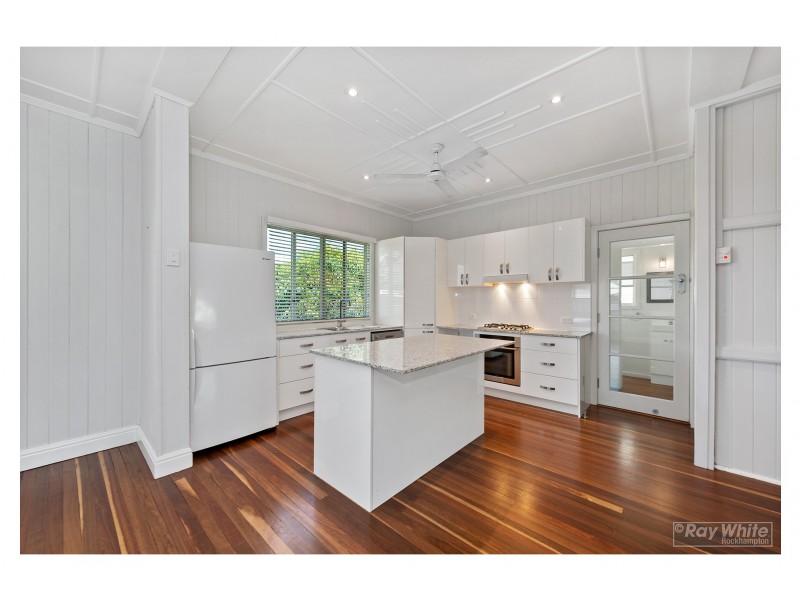 9 Barambah Street, Wandal QLD 4700