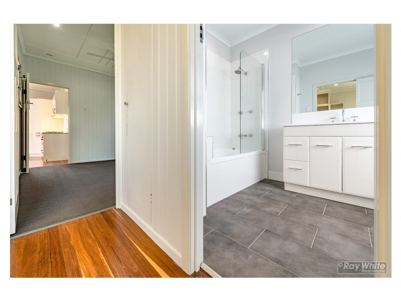 9 Barambah Street, Wandal QLD 4700