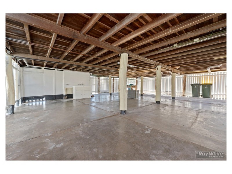 9 Barambah Street, Wandal QLD 4700