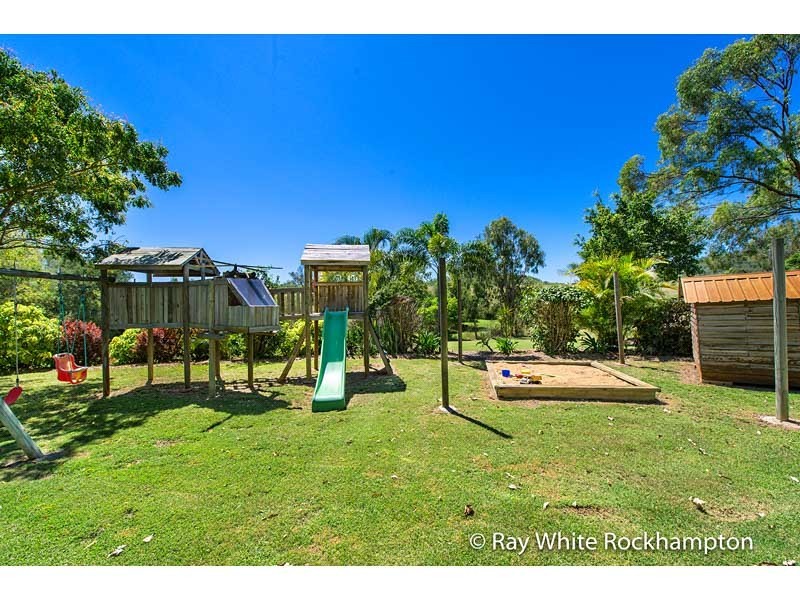 11-13 Laura Close, Rockyview QLD 4701