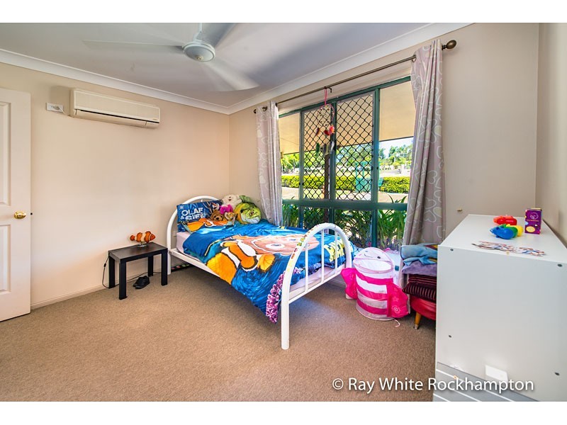 11-13 Laura Close, Rockyview QLD 4701