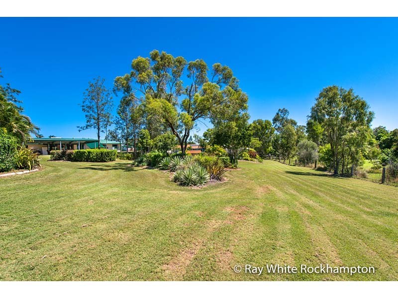 11-13 Laura Close, Rockyview QLD 4701