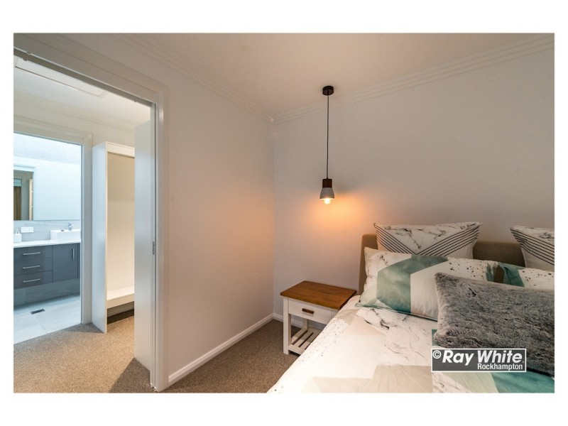 13 Edenbrook Drive, Parkhurst QLD 4702