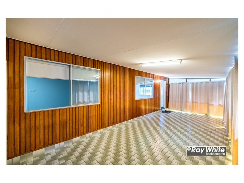 82 Sheehy Street, Park Avenue QLD 4701