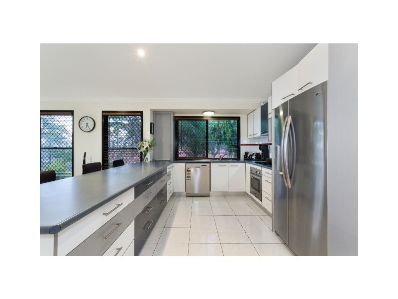 3 Hodda Drive, Kawana QLD 4701