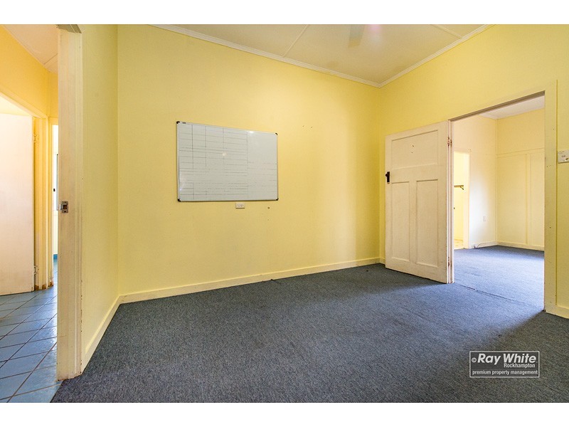 164 High Street, Berserker QLD 4701