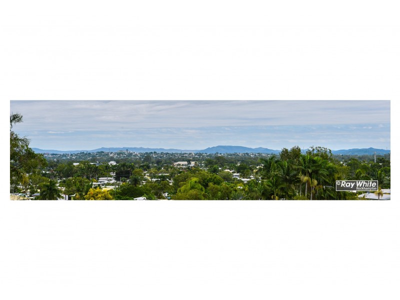 25 Macaulay Street, Kawana QLD 4701
