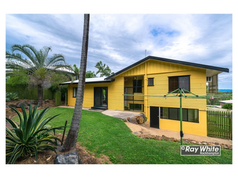 25 Macaulay Street, Kawana QLD 4701