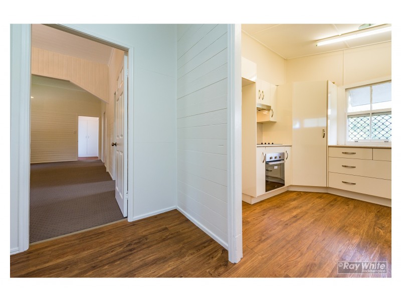52 Wentworth Terrace, The Range QLD 4700