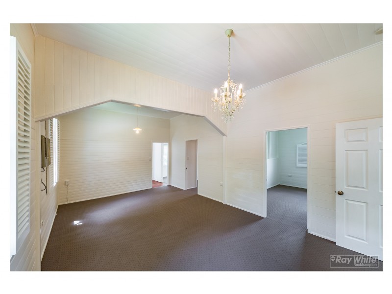 52 Wentworth Terrace, The Range QLD 4700