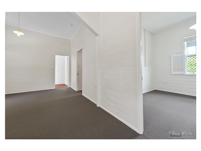 52 Wentworth Terrace, The Range QLD 4700
