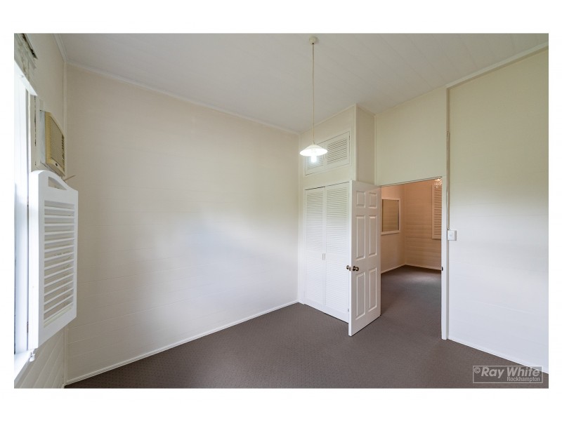 52 Wentworth Terrace, The Range QLD 4700