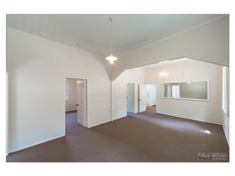 52 Wentworth Terrace, The Range QLD 4700