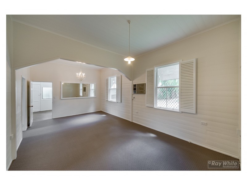 52 Wentworth Terrace, The Range QLD 4700