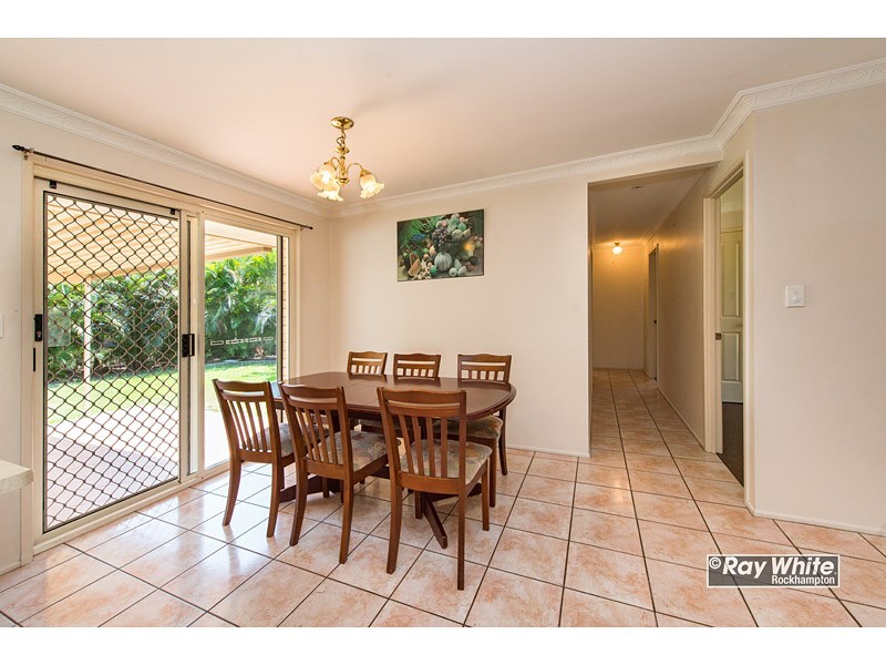 10 Harwood Street, Park Avenue QLD 4701