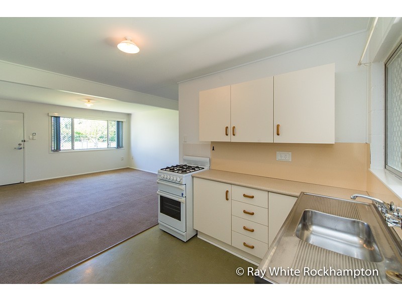 3 / 38 Nicholson Street, Allenstown QLD 4700