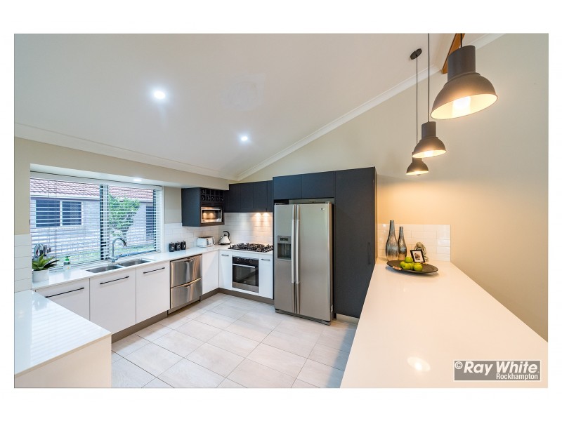11 Archer View Terrace, Frenchville QLD 4701