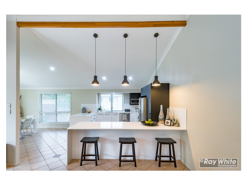 11 Archer View Terrace, Frenchville QLD 4701