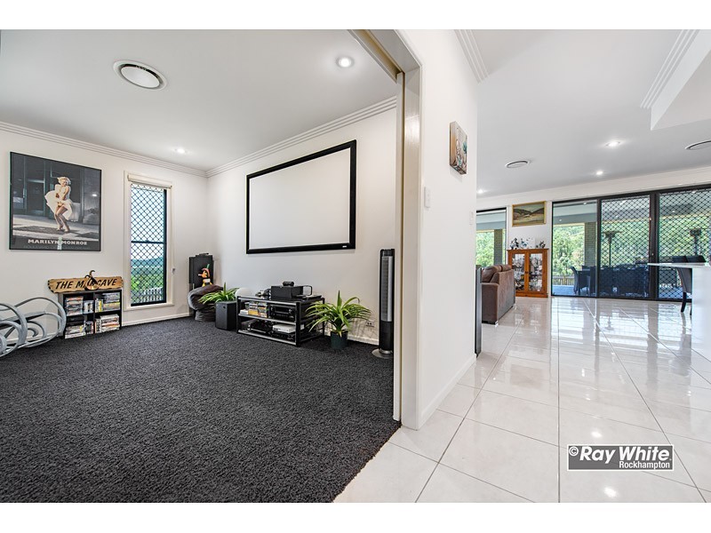 137 Constance Avenue, Rockyview QLD 4701