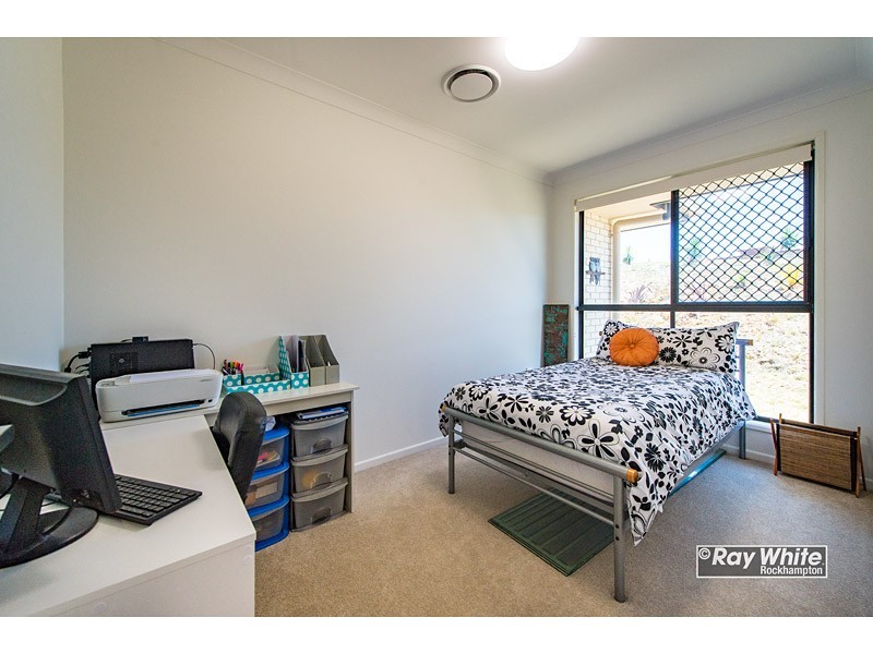 137 Constance Avenue, Rockyview QLD 4701