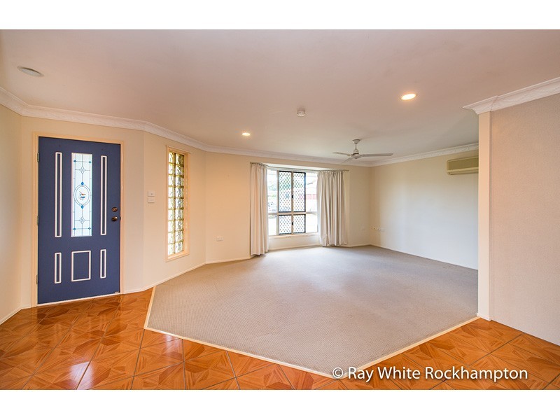 14 Bondeson Drive, Parkhurst QLD 4702