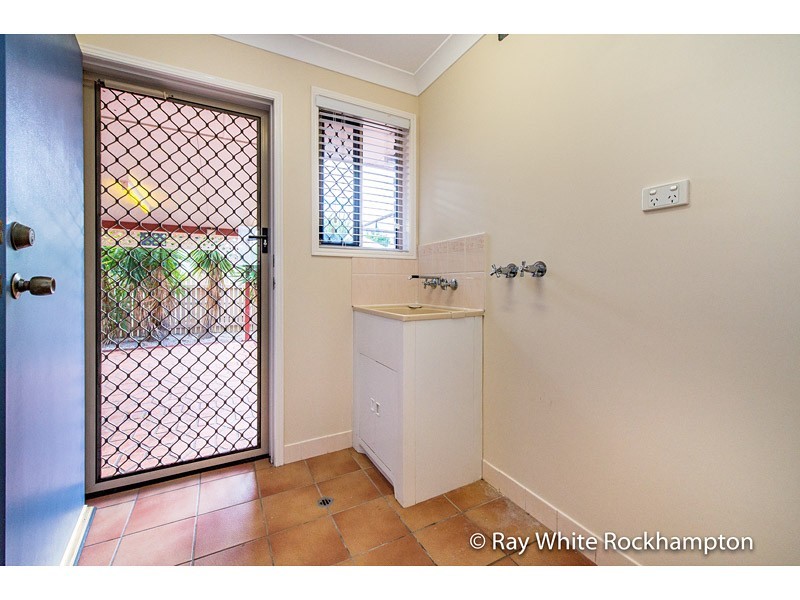 14 Bondeson Drive, Parkhurst QLD 4702