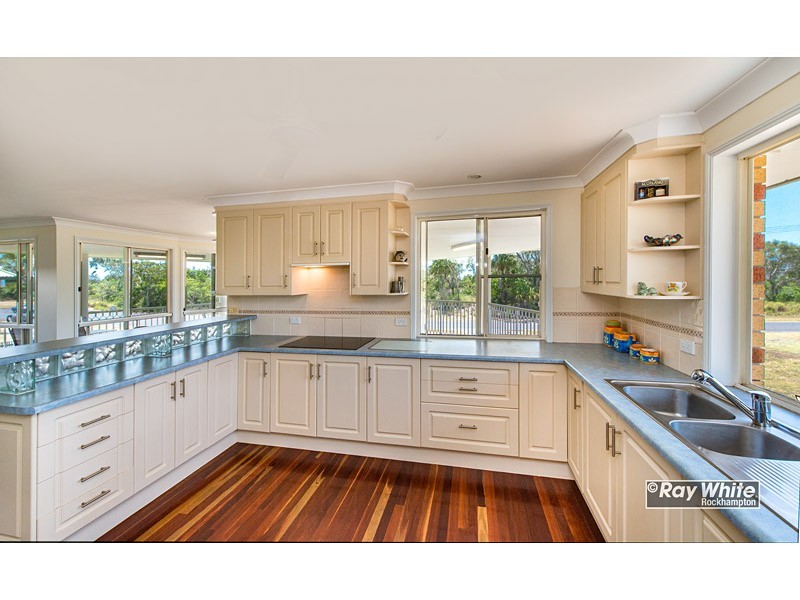784 Scenic Highway, Kinka Beach QLD 4703