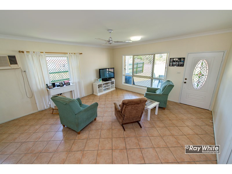 784 Scenic Highway, Kinka Beach QLD 4703