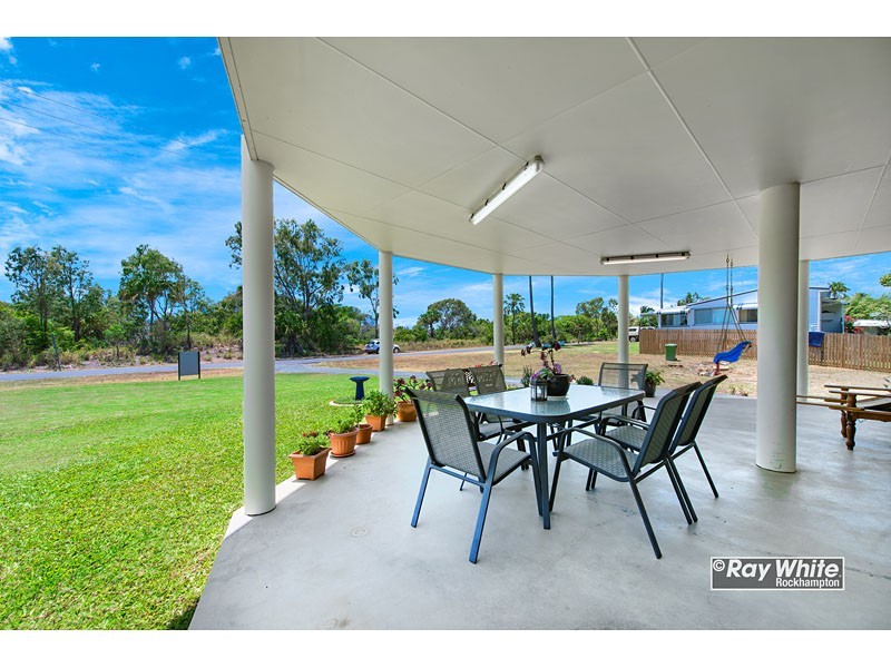 784 Scenic Highway, Kinka Beach QLD 4703