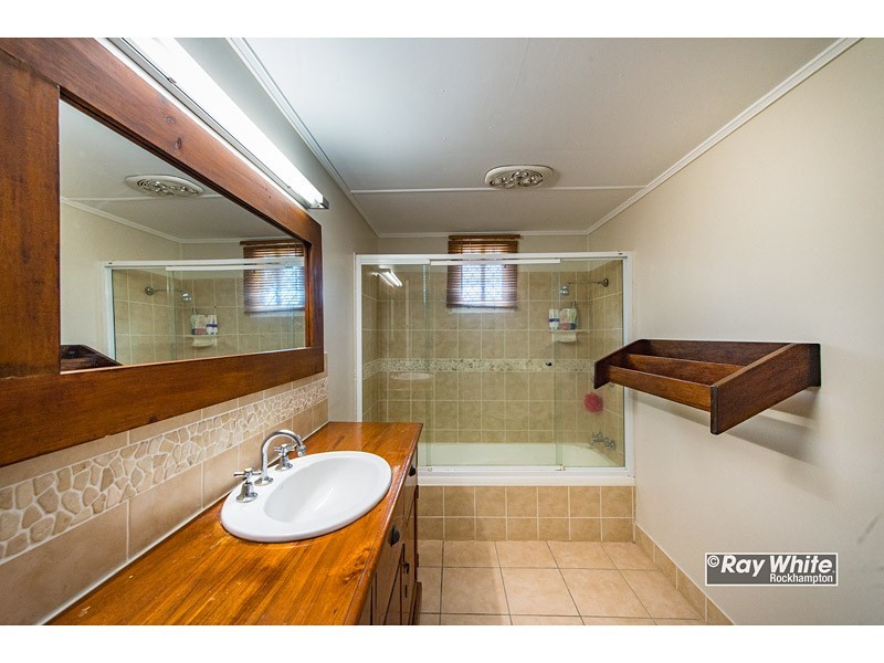 273 Mason Street, Koongal QLD 4701