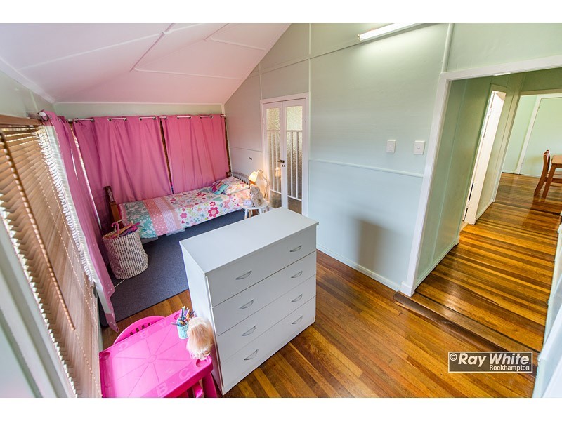 273 Mason Street, Koongal QLD 4701