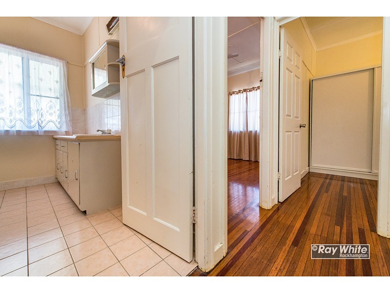 11 Alick Street, Park Avenue QLD 4701