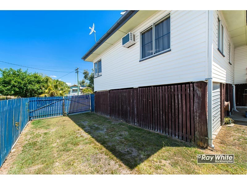 11 Alick Street, Park Avenue QLD 4701